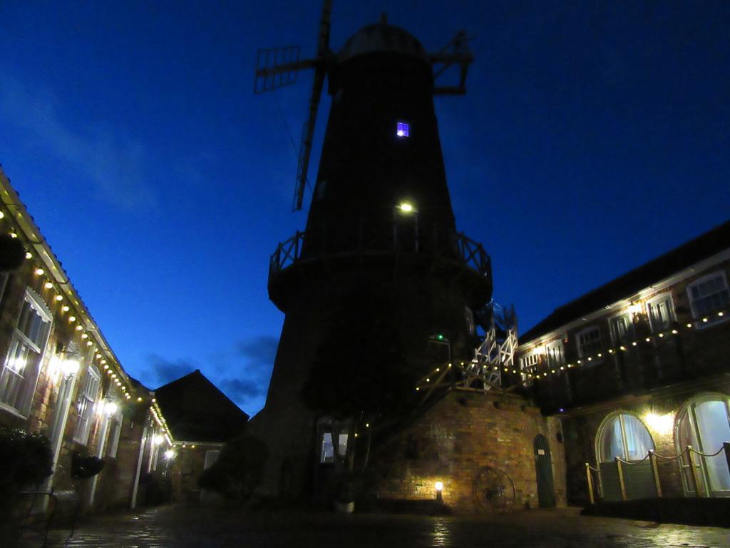 The Windmill Hotel Scarborough Luaran gambar